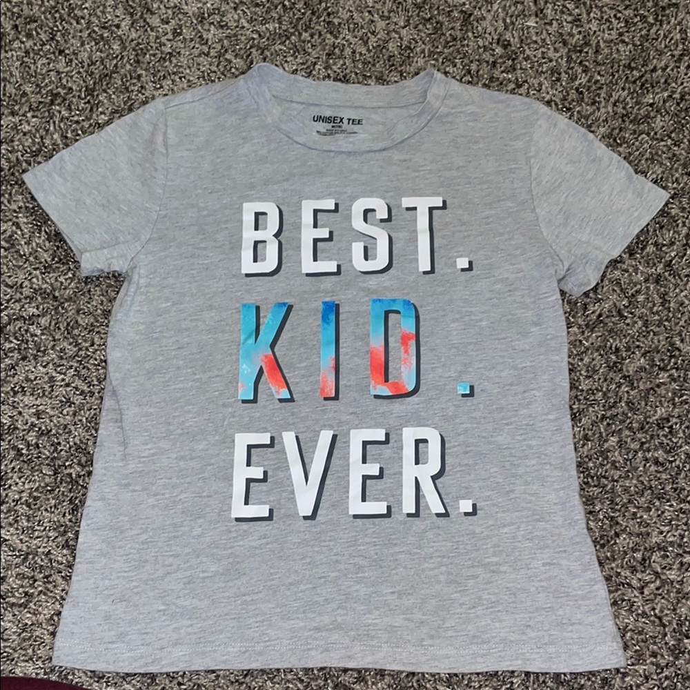 Gray 'Best Kid Ever' Short Sleeve Tee